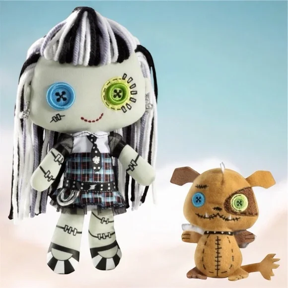 MONSTER HIGH Friends Frankie Stein Rag Doll & Watzit Rag Dog 2009 - Picture 2 of 3